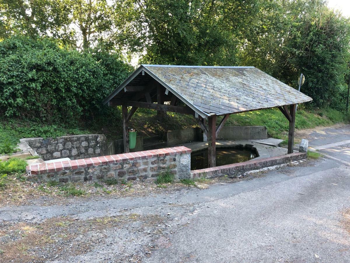 Aux Lettres Du Lavoir La Rivière-Saint-Sauveur Εξωτερικό φωτογραφία